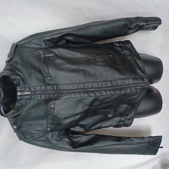 Joujou vegan leather moto fur lined jacket size medium - Picture 1 of 9